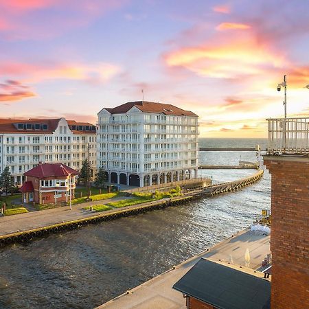 Apartamenty Marina Z Widokiem Na Morze Darlowko Exterior foto