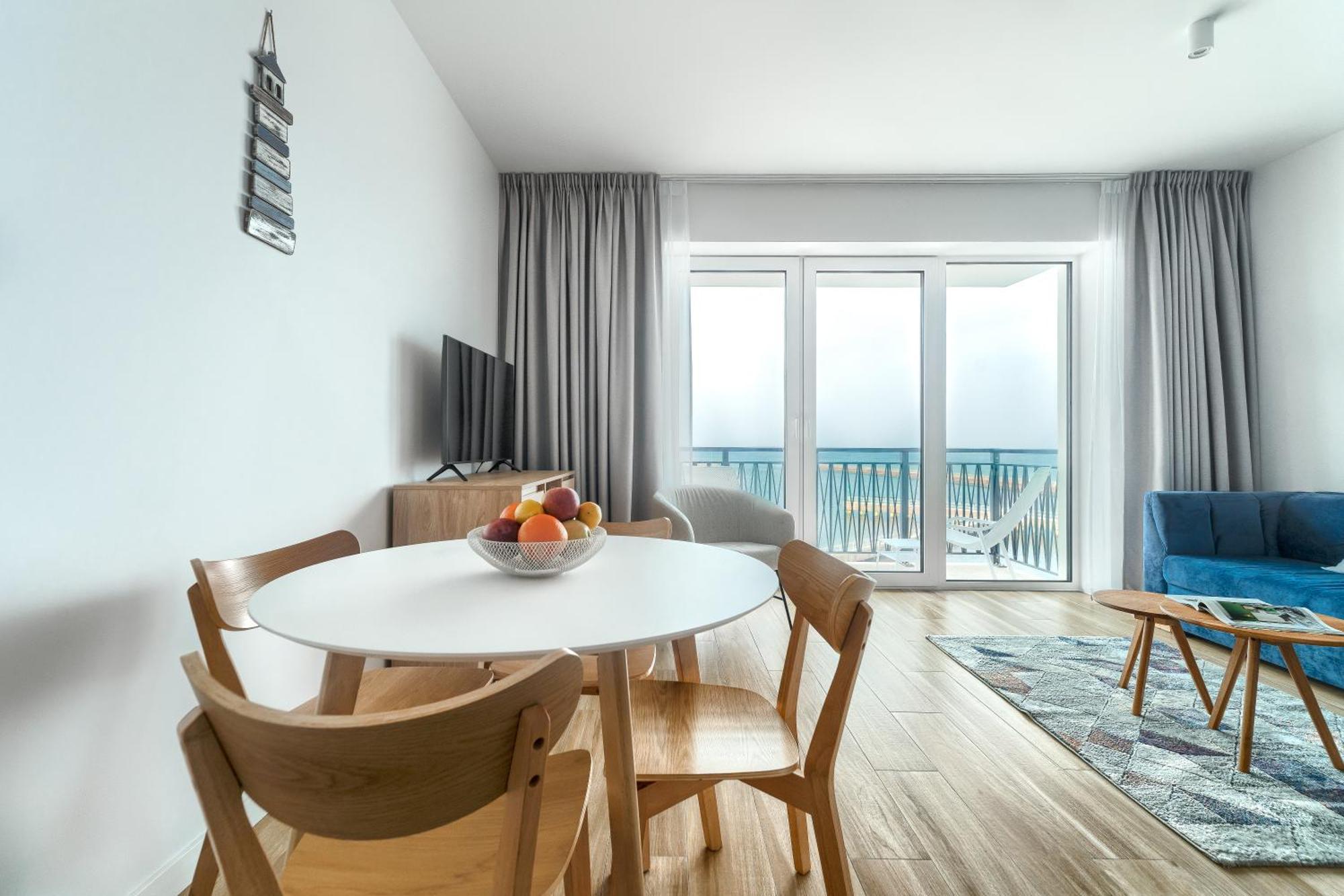 Apartamenty Marina Z Widokiem Na Morze Darlowko Exterior foto