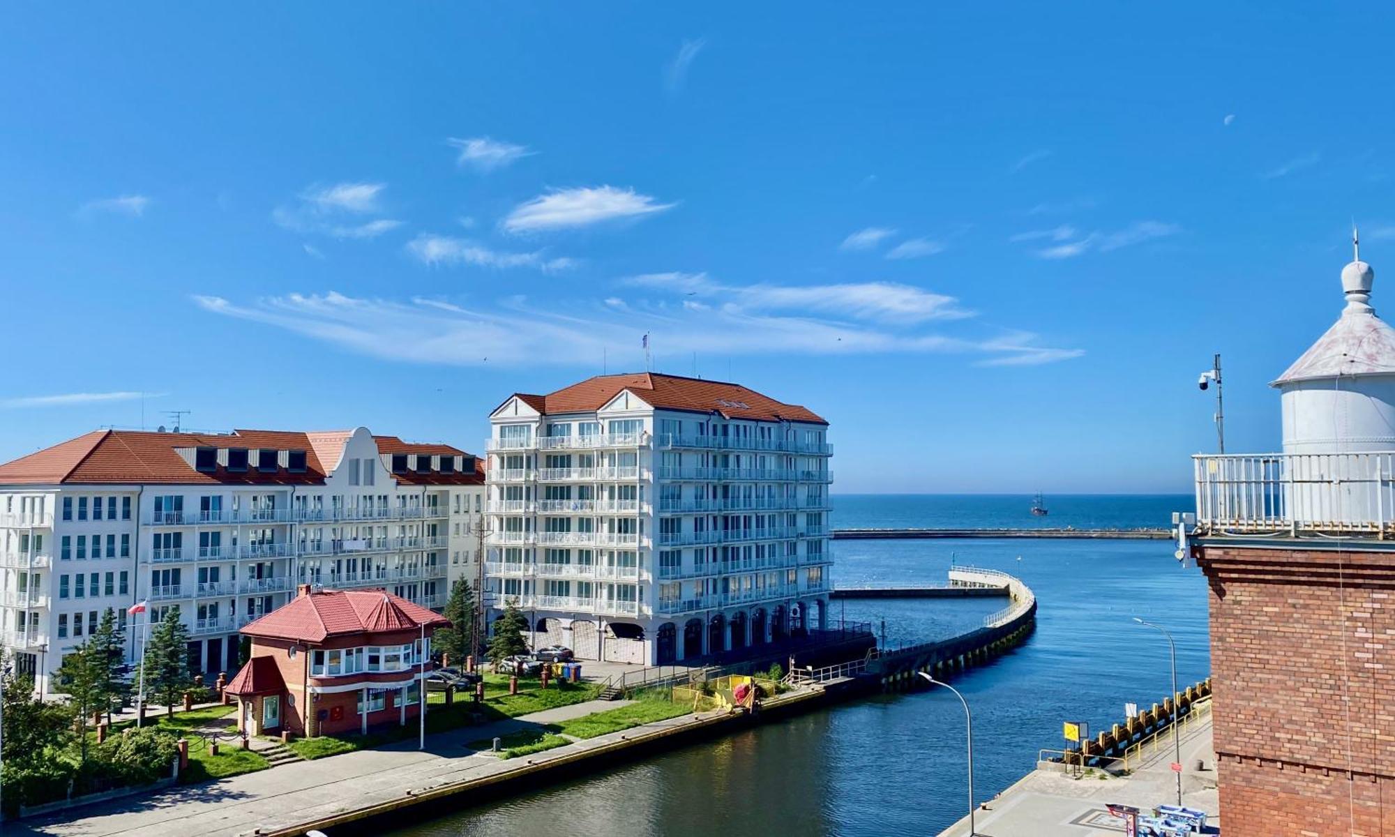 Apartamenty Marina Z Widokiem Na Morze Darlowko Exterior foto